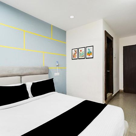 Super Townhouse Madhapur 100 Feet Road Formerly Jkc Grand 하이데라바드 외부 사진